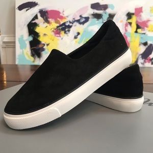 Black stretch faux suede slip on sneaker